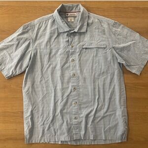 Columbia Men's Medium Plaid Short Sleeve Button Up Shirt Breathable Light Blue